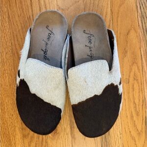 Free people pony hair  mules sz 7 38